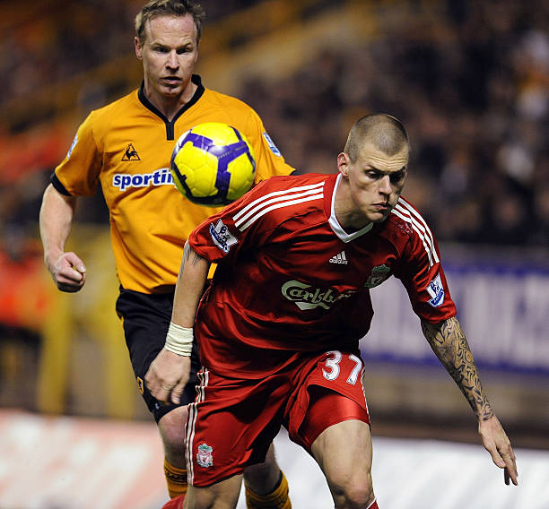 行人激动万 行人激动万