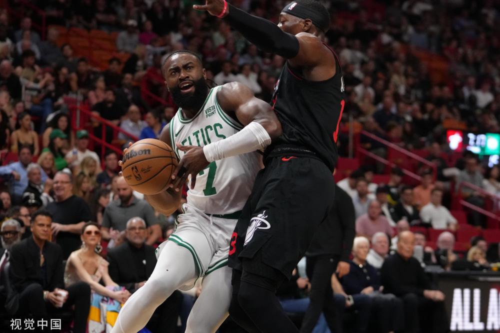 掩面落泪 掩面落泪