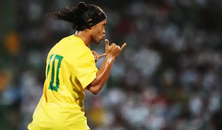 变幻的足球 变幻的足球