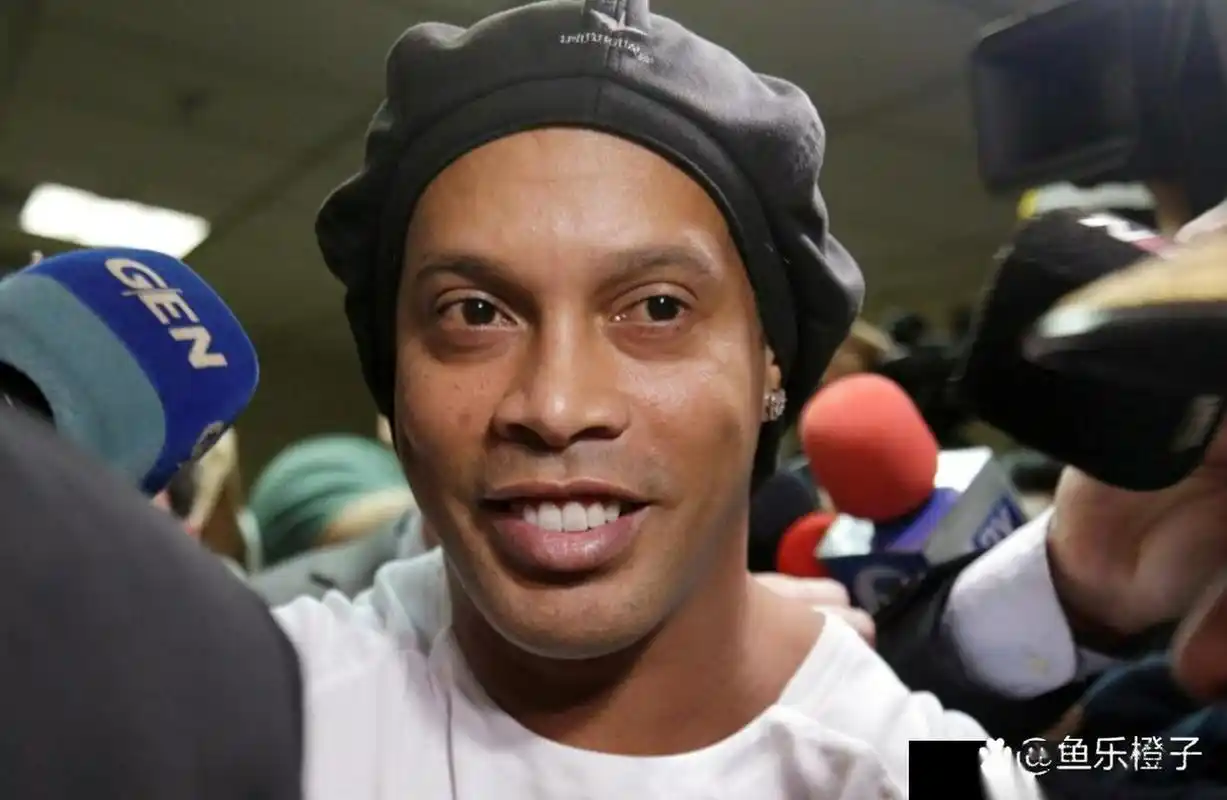 锁定荷甲前 锁定荷甲前